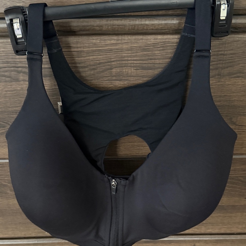 Women's Black Zipper Front Bra